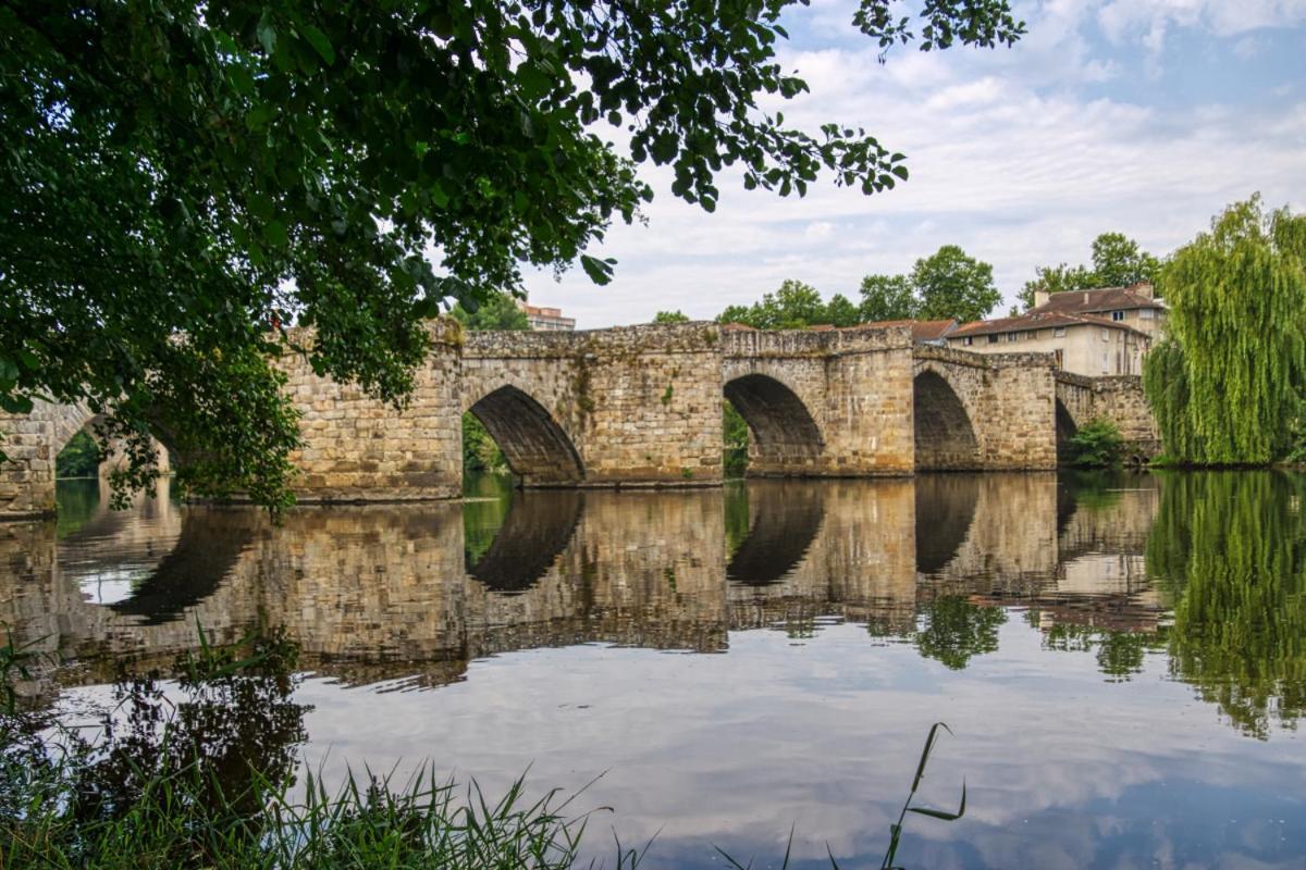 Tranquille Vienne Gites A Chirac Dept Charente Zewnętrze zdjęcie